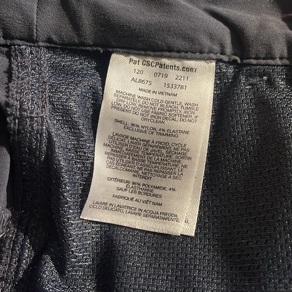 Columbia Women’s Shorts sz 8 - Picture 3 of 8